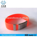 Customized silicone bracelets with metal tag with QR code